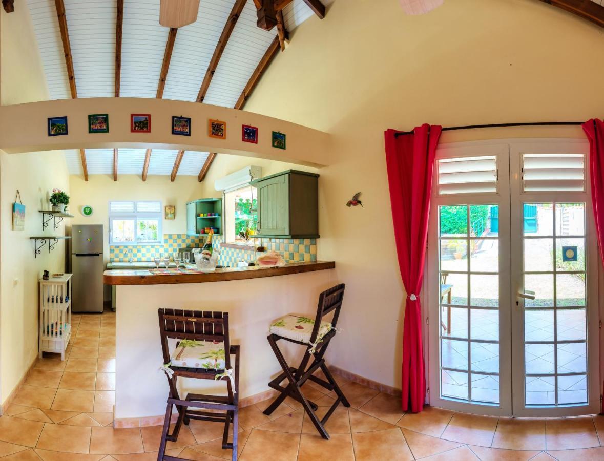 Coquette Villa Du Cap Est Le François Exteriör bild